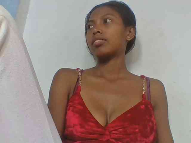Layah7 webcam