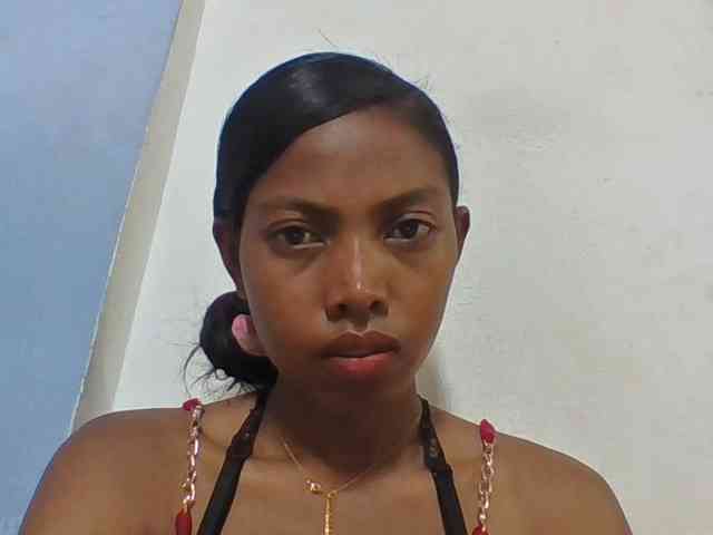 Layah7 webcam