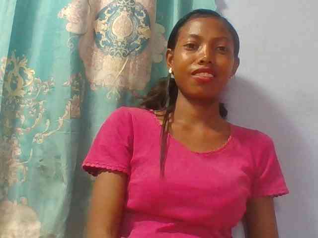 Layah7 webcam