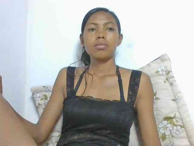 Layah7