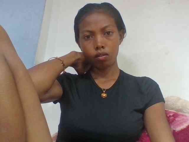 Layah7 webcam
