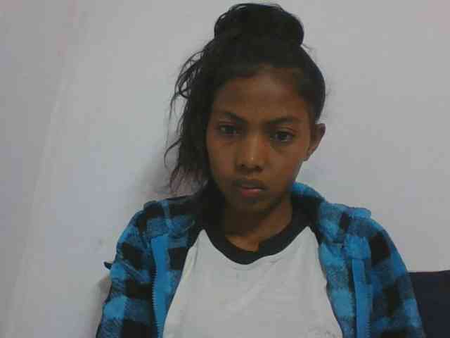 Layah7