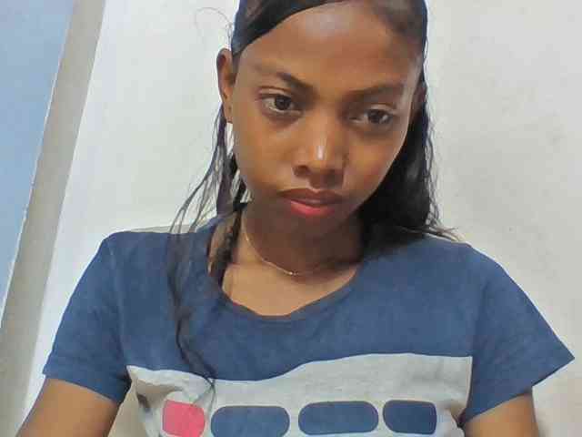 Layah7 webcam