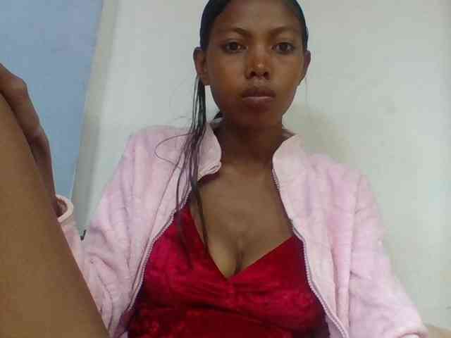 Layah7 Sex Cam Show