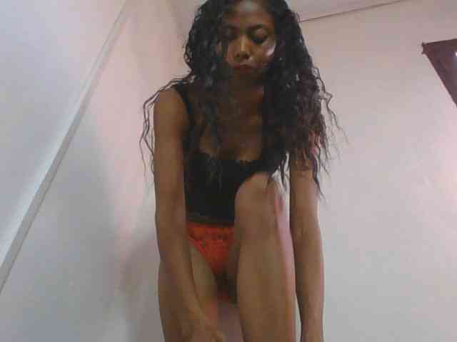 Layah7 webcam