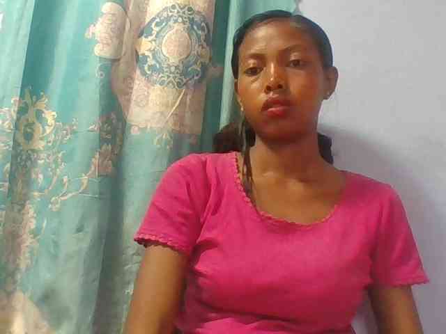 Layah7 webcam