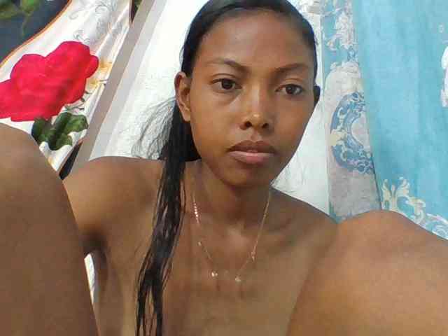 Model: Layah7