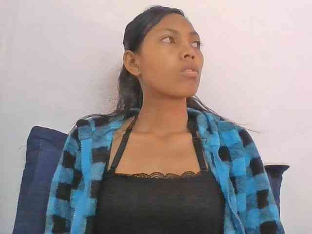 Layah7
