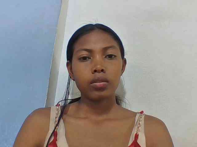 Layah7 webcam