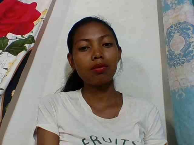 Layah7 webcam