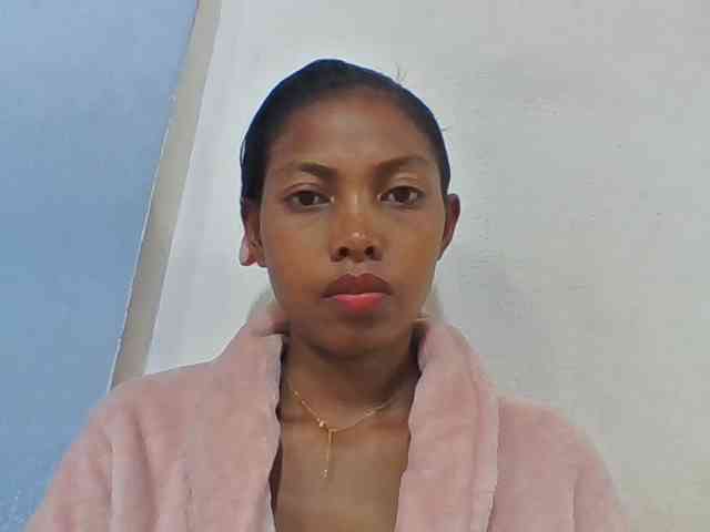 Layah7 webcam