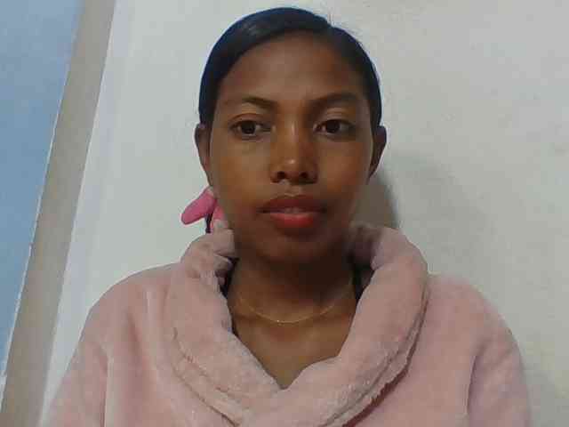 Layah7 webcam