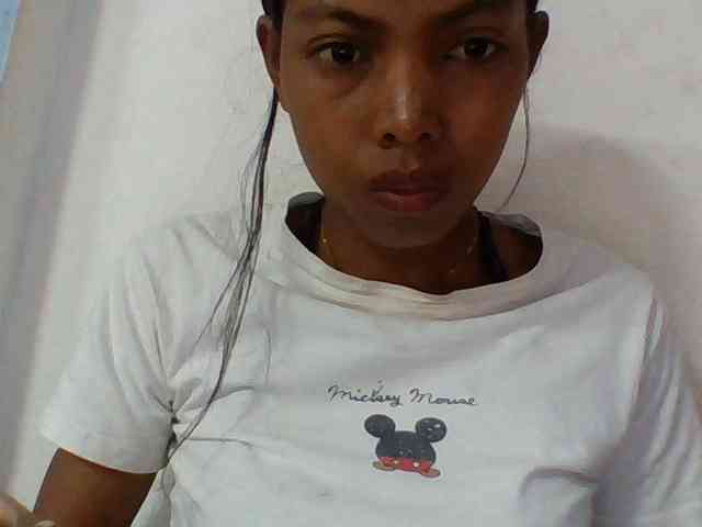 Layah7 webcam