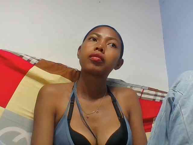 Layah7 webcam