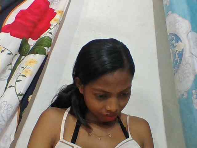 Layah7 webcam