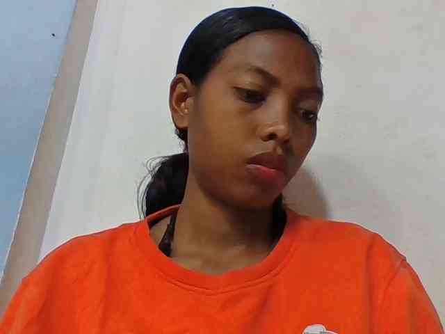 Layah7 webcam