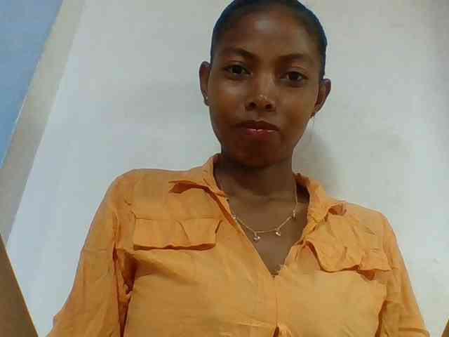 Layah7 webcam
