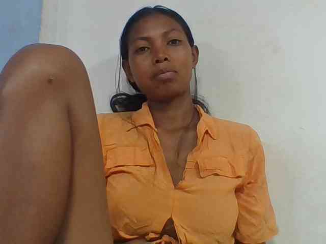 Layah7 webcam