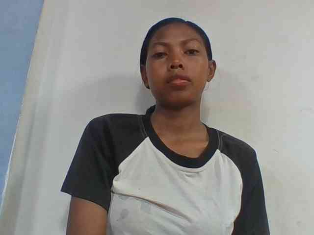 Layah7 webcam