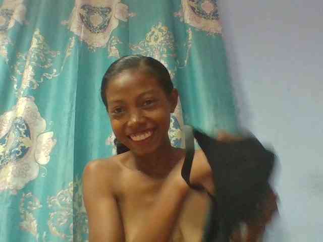 Layah7 webcam