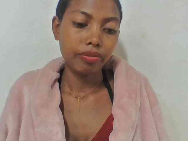 Layah7 webcam