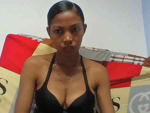 Layah7 webcam