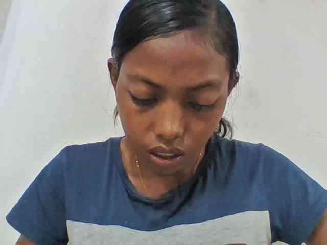 Model: Layah7