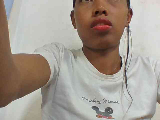 Layah7 webcam