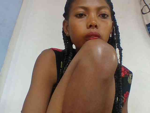 Layah7 webcam