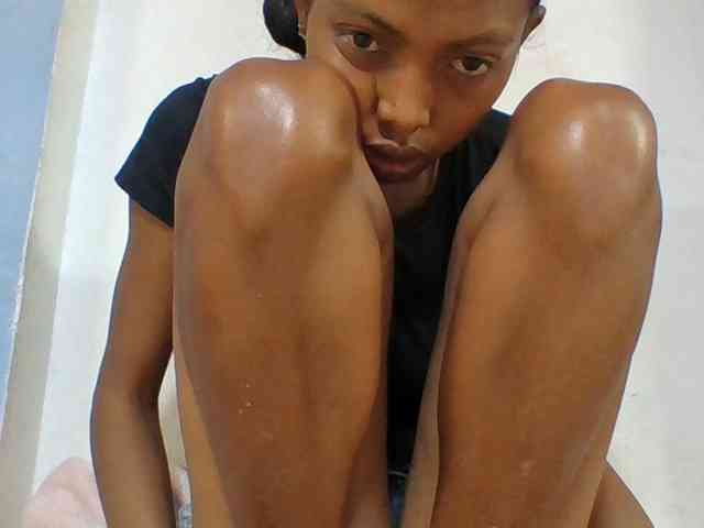 Layah7 webcam