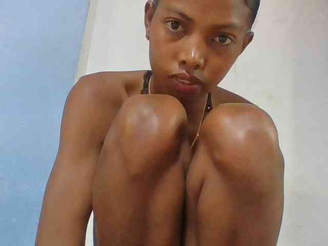 Layah7 webcam