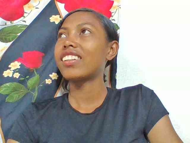 Layah7 webcam