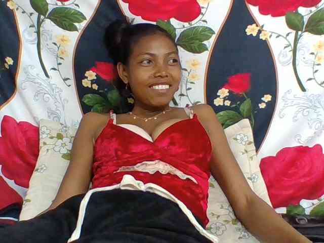 Layah7 webcam