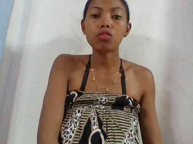 Layah7 webcam