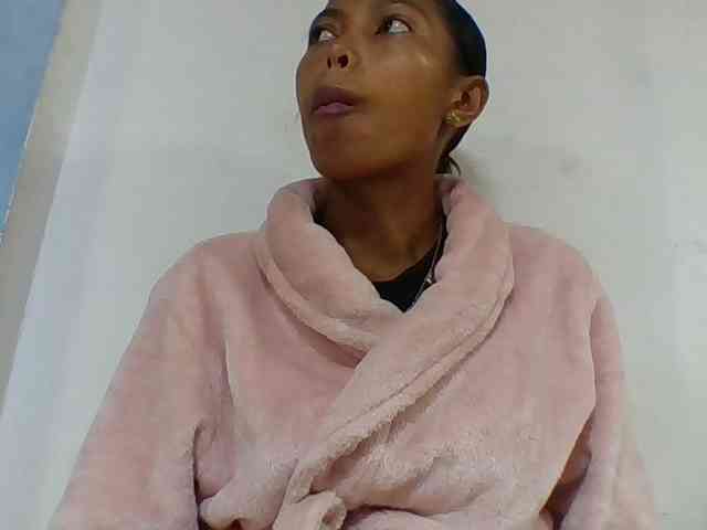 Layah7 webcam