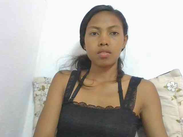 Layah7 webcam