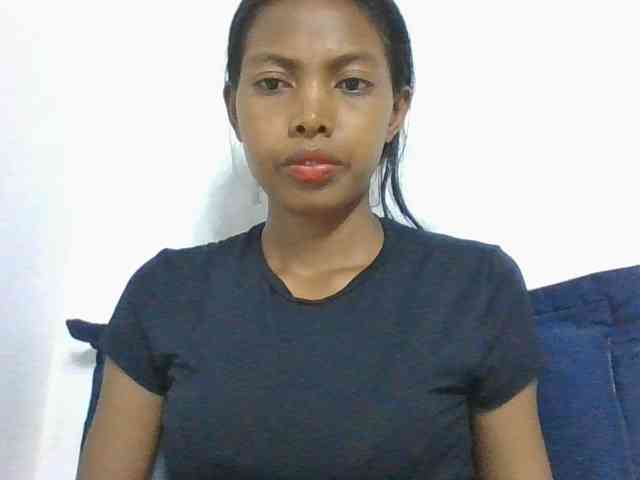 Layah7 webcam