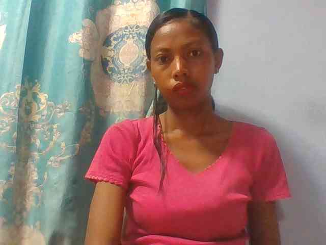 Layah7 webcam