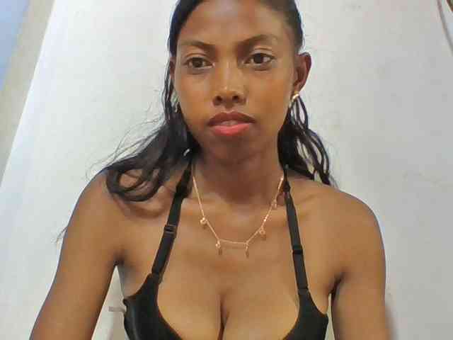 Layah7 webcam