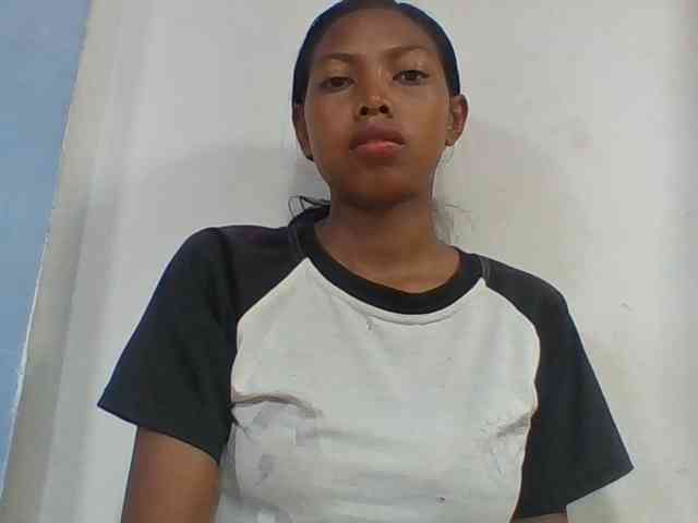 Layah7 webcam