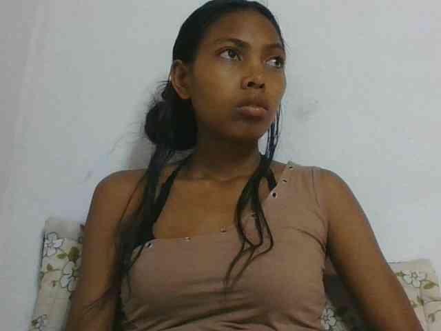 Layah7