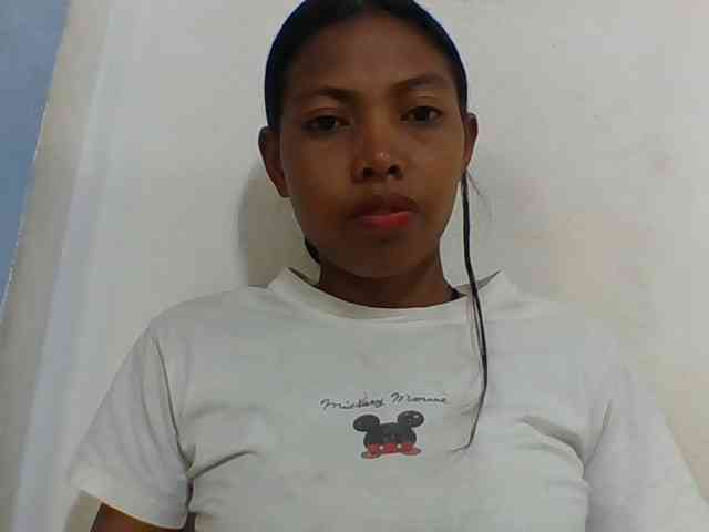 Layah7 webcam