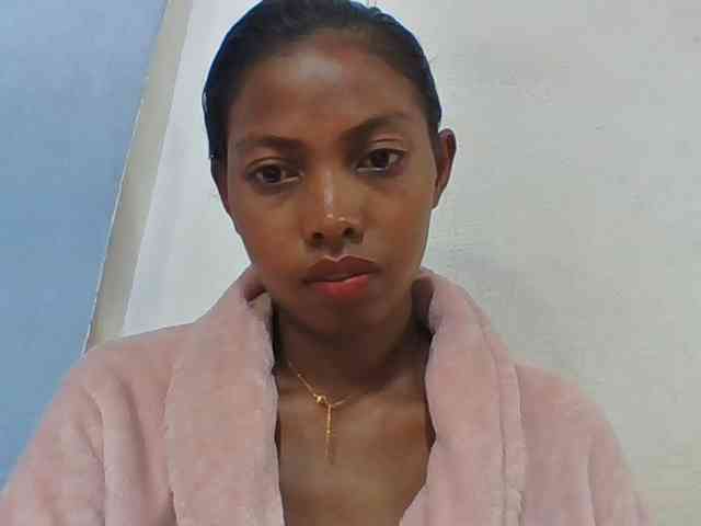 Layah7 webcam