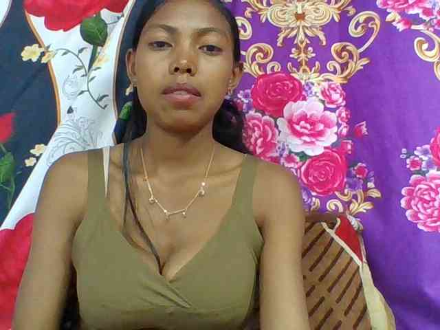 Layah7 webcam