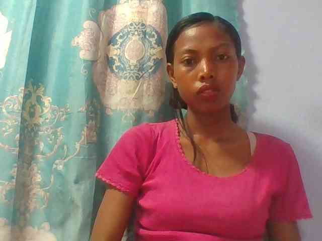Layah7 webcam
