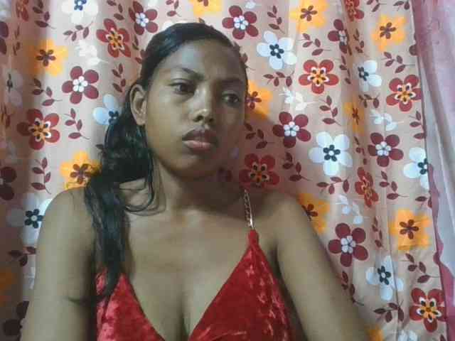Layah7 webcam