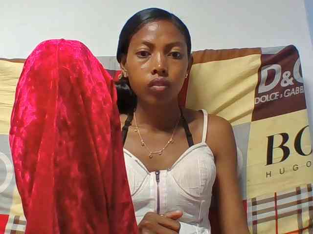 Layah7 webcam
