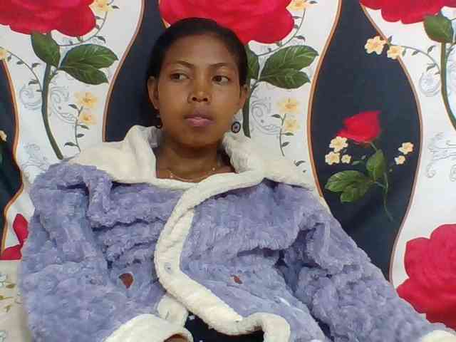 Layah7 webcam