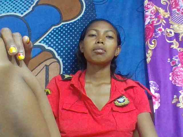 Layah7 webcam