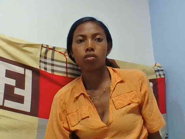 Layah7 webcam